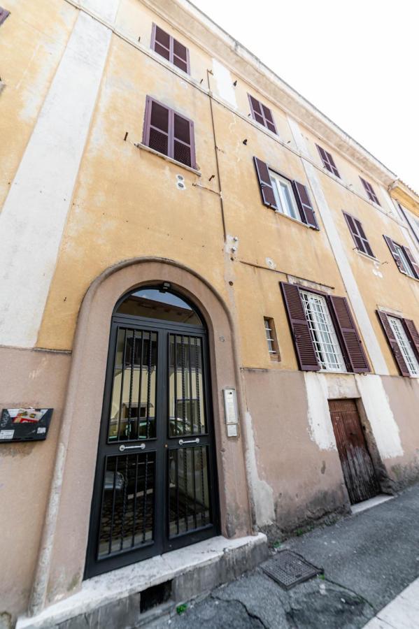 Casa Marin - Metro Malatesta Rom Eksteriør billede