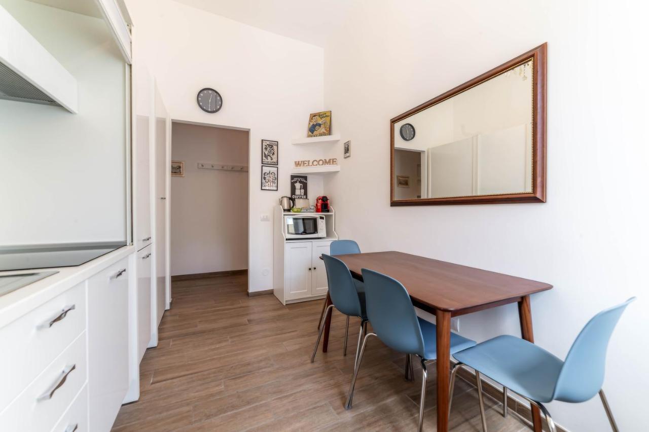 Casa Marin - Metro Malatesta Rom Eksteriør billede