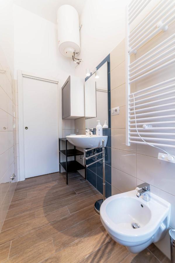 Casa Marin - Metro Malatesta Rom Eksteriør billede